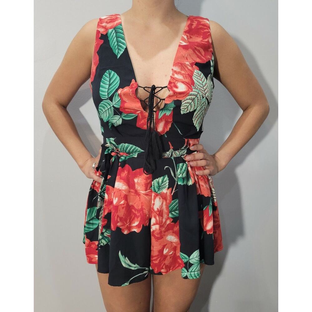 Womens Floral‎ Shorts Romper Medium Black Red Rose Print V Neck Lace Up Flowy